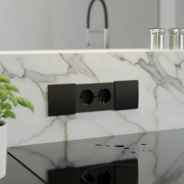 Interiérová zásuvka...