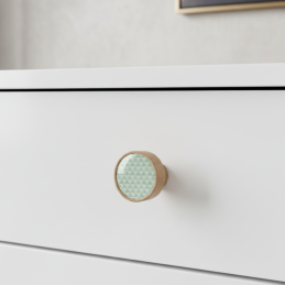 Drevená úchytka knopka...