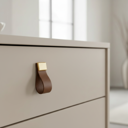 Kožená úchytka knopka...