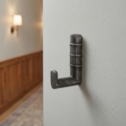 Vešiak TAU / Staročierna