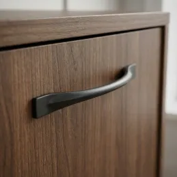 Úchytka LUCAS / Starostrieborná