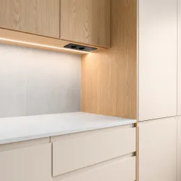 Elektrická zásuvková lišta EUROBOX 2x230V + 1xUSB C+A SCHUKO / Čierna matná