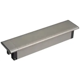 Interiérová zásuvková lišta SLIM BOX SCHUKO 3x 230V + USB / Nerez