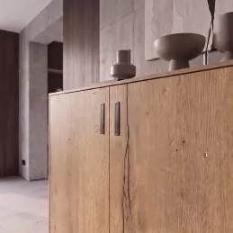 Zafrézovacia výklopná úchytka SAVANA / Čierna matná
