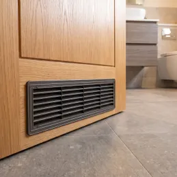 Obojstranná ventilačná mriežka do dverí 430 x 115 mm / Tmavohnedá